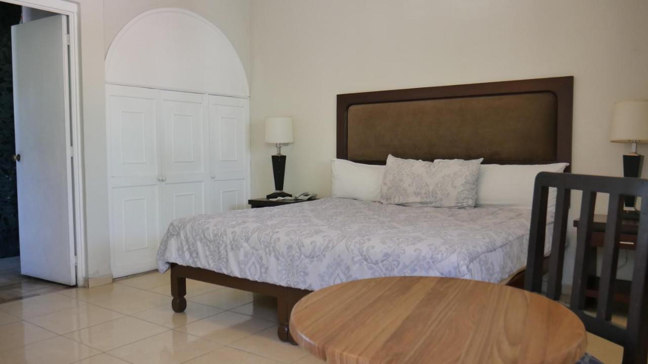 Hotel Hacienda Las Higueras Тепик Екстериор снимка